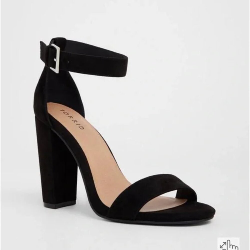 Torrid Pumps/Heels Black Suede Size 8.5W